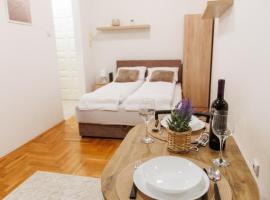 Apartman 369, hotel in Subotica