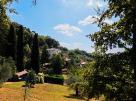 AGRITURISMO TERRA VOLONTERI、モンテカティーニ・テルメのホテル