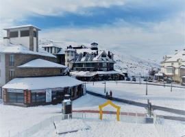 Sierra Nevada में, होटल SKI & SNOW APARTMENTOS by TODOSIERRANEVADA - Plaza Principal Junto a los Telecabinas