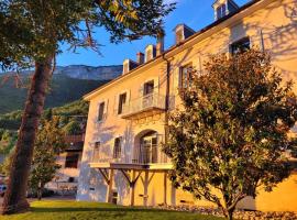 Un ancien domaine viticole au bord du lac d'Annecy pour rayonner en Haute-Savoie, hótel í Veyrier-du-Lac