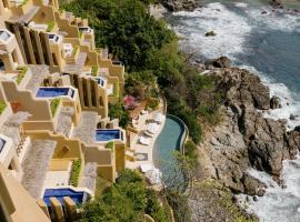 Cala de Mar Resort & Spa Ixtapa, готель у місті Істапа