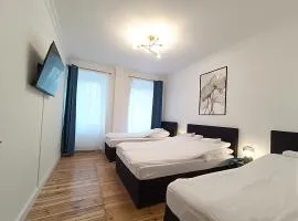 central 2 Bedroom Apartment in Kreuzberg