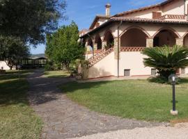 Agriturismo La Verde Rosa, ferme à Pescia Romana