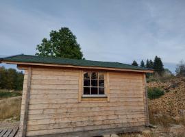 Petit Chalet Nature, cabin sa Les Rousses