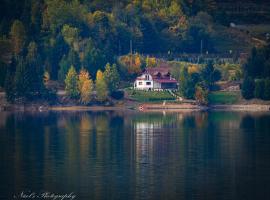 Casa Iris Colibita, hótel í Colibiţa