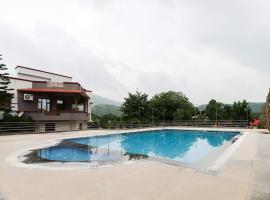 우다이푸르에 위치한 호텔 Meera Valley Resort