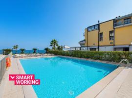 Residenza Miralago by Wonderful Italy, hotel sa Desenzano del Garda