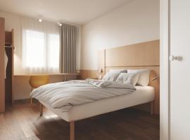 B&B HOTEL Kielce Centrum, отель в Кельце