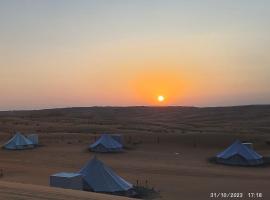 Desert Stars Camp، مكان تخييم فخم في Bidiyah