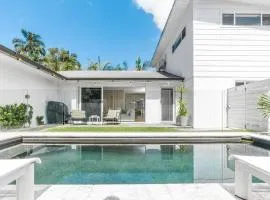 The Pool House - Byron Bay