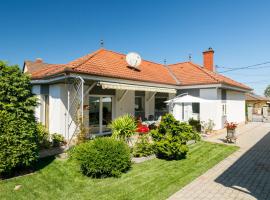 Holiday Home Ildiko by Interhome, ξενοδοχείο σε Balatonlelle