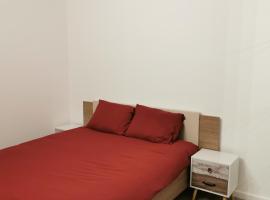 AtHome - Appart-hotel with private parking, hotelli kohteessa Esch-sur-Alzette