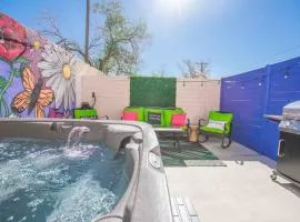 Bohemian Chic an Eclectic Escape-Hot Tub-Pet Friendly-No Pet Fees!