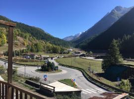 Villa millefiori falda argentera, хотел в Sauze di Cesana