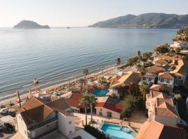 Manthos Beachfront Apartments, hotel di Laganas