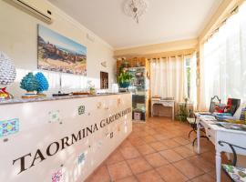 Taormina Garden Hotel, hotel v Taormine