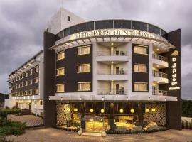 The President Hotel, hôtel à Hubli