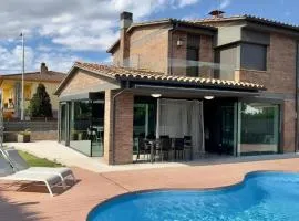 Chalet Els pins, Banyoles