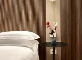 My Milano Repubblica Charming & Luxury Rooms