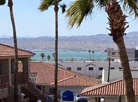 Pasado Del Rio, Downtown getaway, hotel en Lake Havasu City