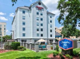 Hampton Inn Biloxi Beach Boulevard, готель у місті Білоксі