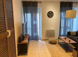 Cozy appartement en plein coeur de Dax Fontaine Chaude, hôtel à Dax