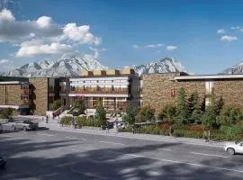 Moxy Banff