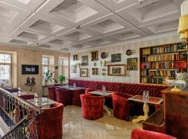 Vintage Art Hotel، فندق في أوديسا