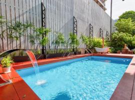 Sathorn Private Pool Villa, hotell i Bangkok