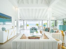 La Perla Bianca - 1 BR Beachfront Luxury Villa offering utmost privacy, hotel u gradu Les Terres Basses