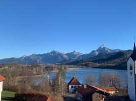 Pension Rexha am Weißensee, hótel í Füssen