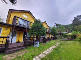 Honey Bear Pension, hotel en Pyeongchang