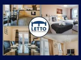 Letto Serviced Accommodation -Sleeps 7 - PE7 - FREE Parking