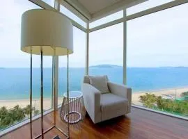 Luxury Seaview Apartments managed by Anh