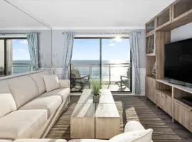 Oceanfront 2 Bedroom Modern Beach Condo w Pool