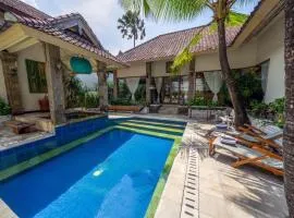 Villa CHANDI 2 - Legian - Seminyak - 5 Bedroom 4 Bathroom Villa - Great Location !