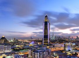 Sofitel Dubai The Obelisk, מלון בדובאי