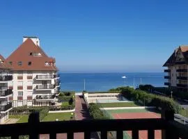 Séjour romantique à Cabourg, studio vue mer