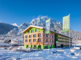 Explorer Hotel Berchtesgaden, hotel u gradu 'Schönau am Königssee'