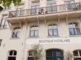 Boutique Hotel No5, hotel u gradu 'Bergen op Zoom'