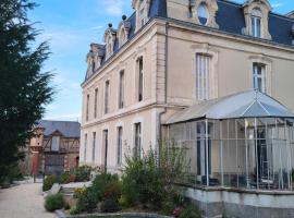 LES 5 ESCALES, hotel din Parthenay