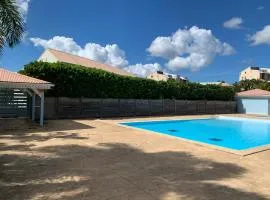 T2 Karu-House - Piscine&Plage - Gosier