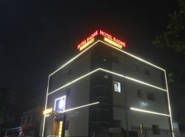 Radhe Residency, hotel u gradu Navi Mumbaj