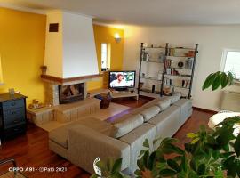 Leiria Fatima Nazaré 3 Bedroom House, hotel en Leiria