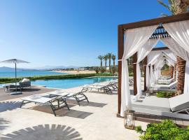 The St. Regis La Bahia Blanca Resort - Tamuda Bay, hotell i Fnidek