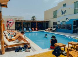 Viajero Kokopelli Paracas Hostel, ξενοδοχείο σε Παράκας