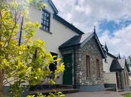 3 bedroomed home just 15 mins walk from Kenmare town