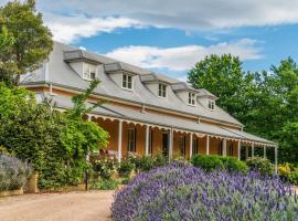 Fitzroy Inn Historic Retreat Mittagong, хотел в Митагонг