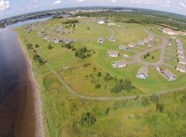 Villegiature Deux Rivieres Resort: Tracadie şehrinde bir romantik otel