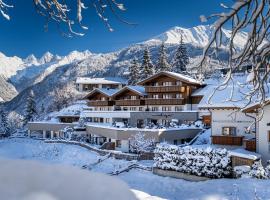 Alpin Chalet am Burgsee, khách sạn ở Ladis